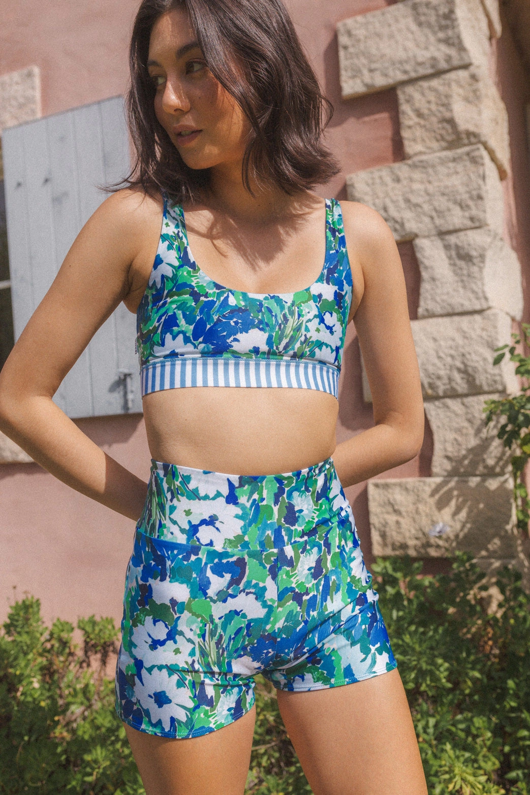 Andi Reversible Shorts: Monet Edition - Ein Hauch von Kunst im Wasser. Limitierte Auflage!